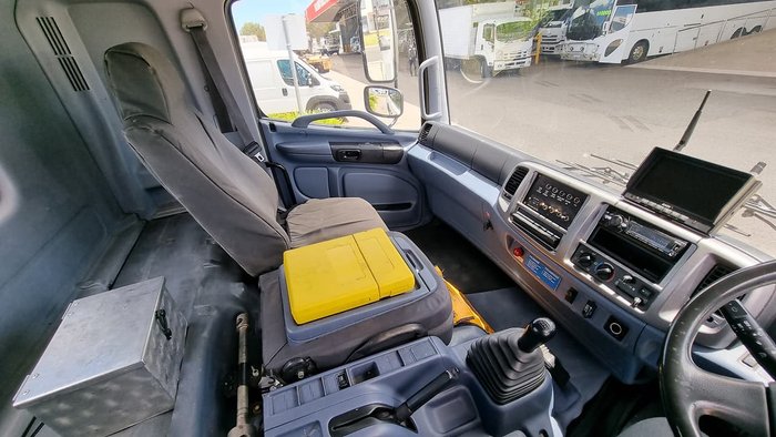 2008 HINO 500 SERIES WHITE