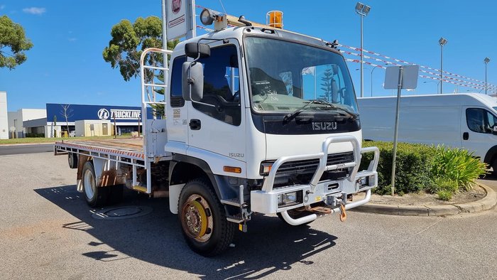 2006 ISUZU FSS550 WHITE