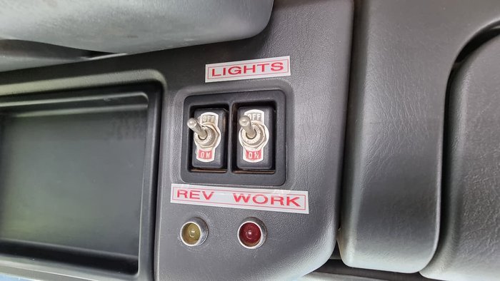 2006 ISUZU FSS550 WHITE