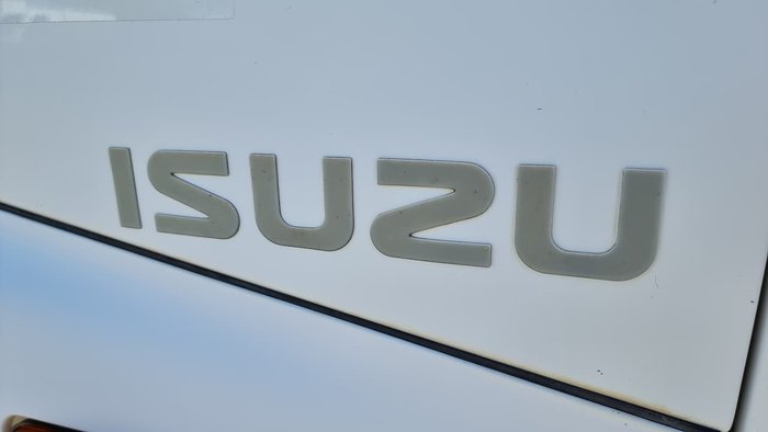 2006 ISUZU FSS550 WHITE