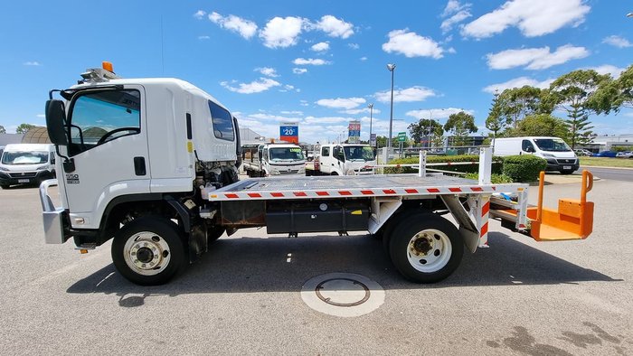2014 ISUZU FSS550 WHITE