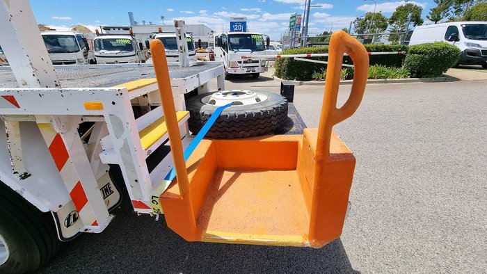 2014 ISUZU FSS550 WHITE