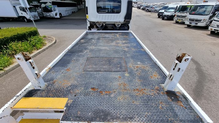 2014 ISUZU FSS550 WHITE