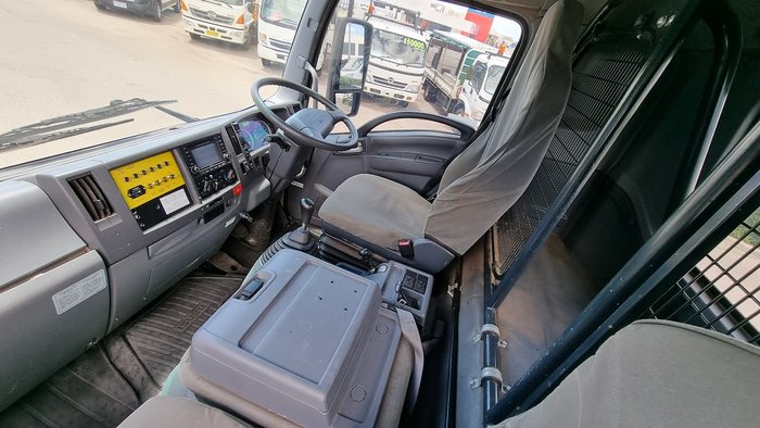 2014 ISUZU FSS550 WHITE