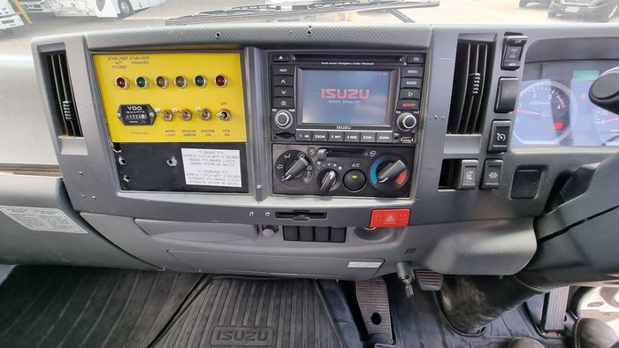 2014 ISUZU FSS550 WHITE