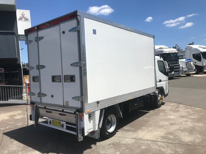 2016 FUSO CANTER 515 White