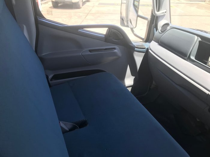 2016 FUSO CANTER 515 White