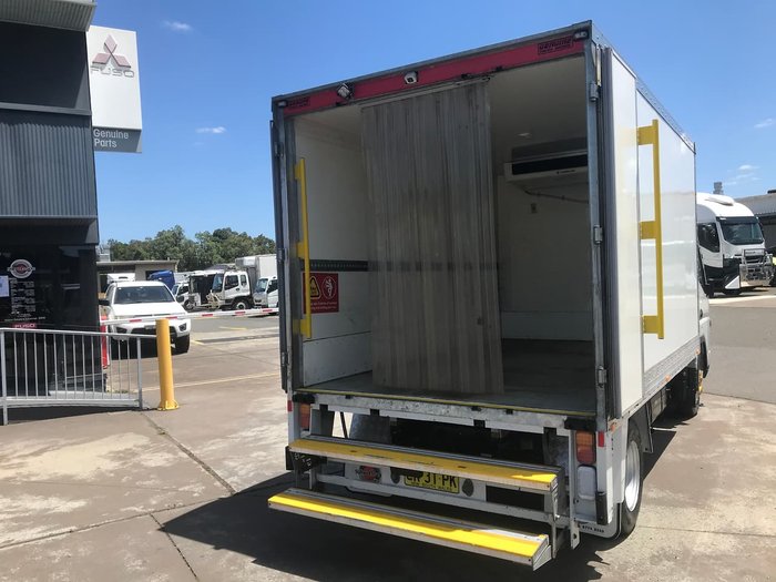 2016 FUSO CANTER 515 White