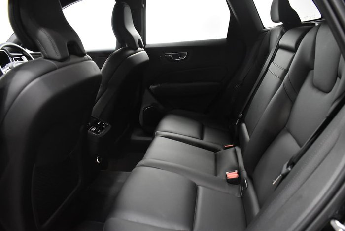 2019 Volvo XC60 D4 Inscription MY20 Four Wheel Drive Onyx Black