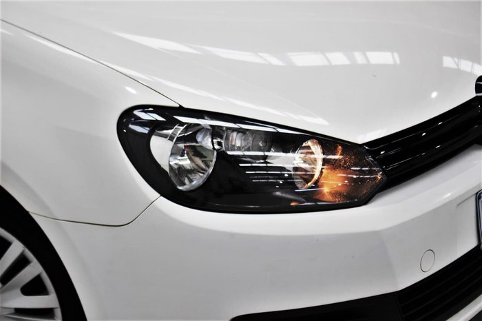2010 Volkswagen Golf 77TDI Trendline VI MY10 White