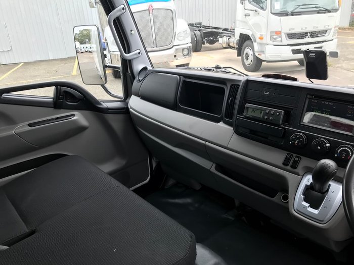 2016 MITSUBISHI CANTER 515 White