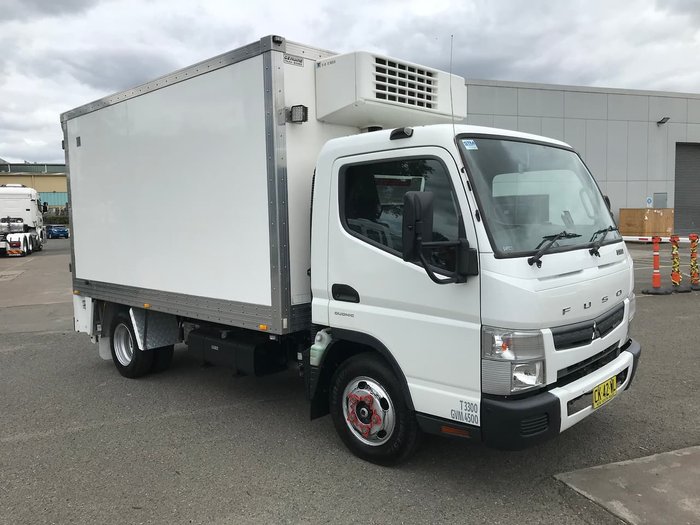 2016 MITSUBISHI CANTER 515 White