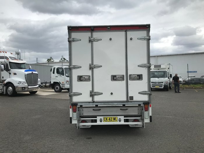 2016 MITSUBISHI CANTER 515 White