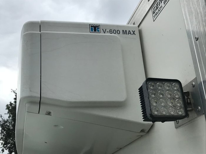 2016 MITSUBISHI CANTER 515 White