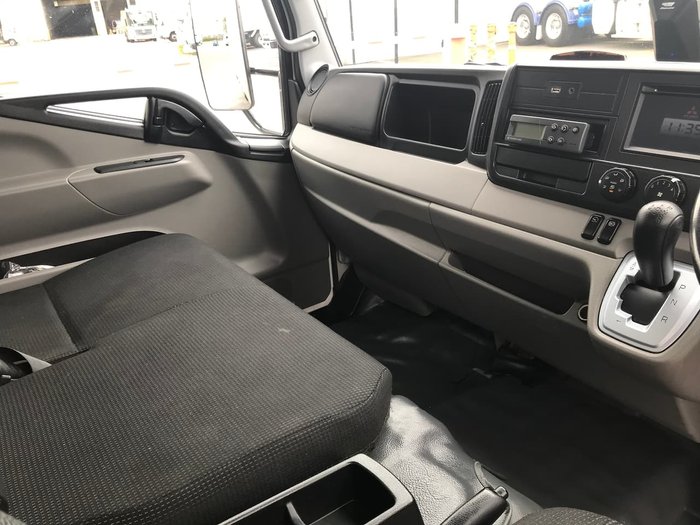 2016 MITSUBISHI CANTER 515 White