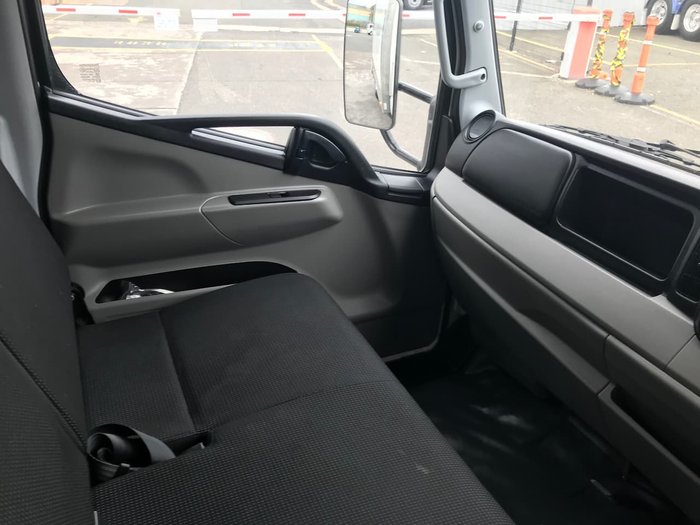 2016 MITSUBISHI CANTER 515 White