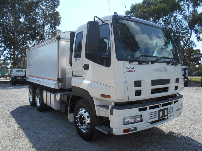 2008 ISUZU GIGA CX2 White