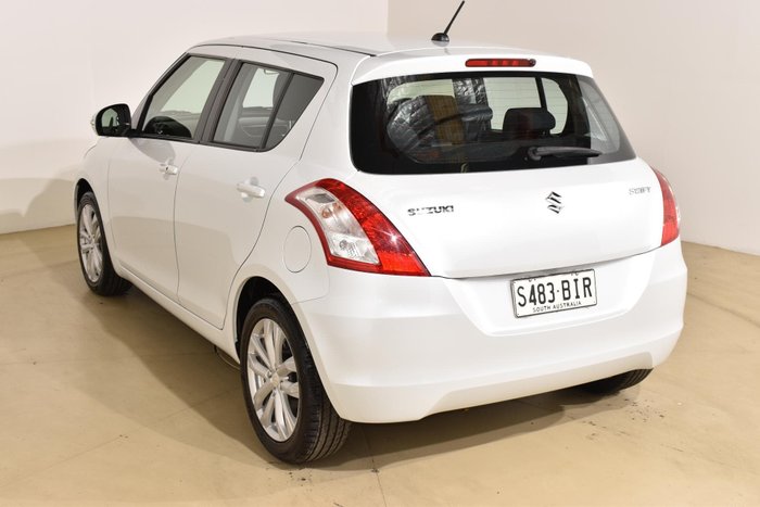 2015 Suzuki Swift GLX Navigator FZ MY15 Snow White