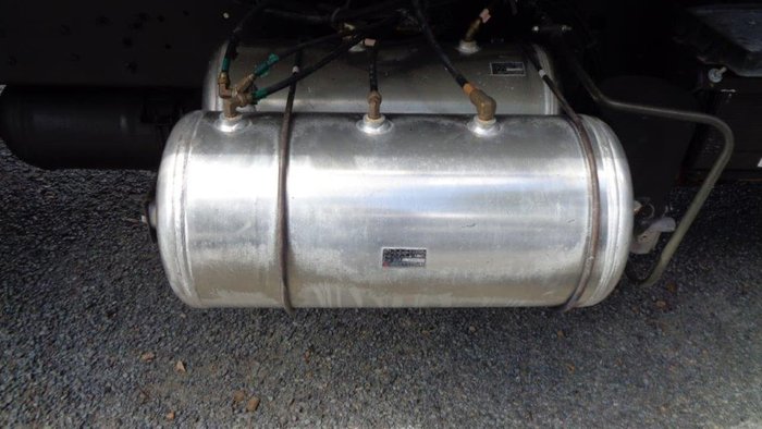 2015 FUSO FM 1627 White