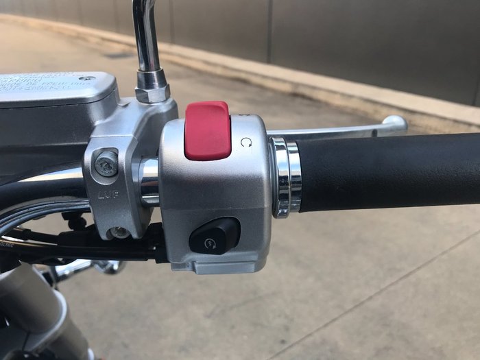 2012 Suzuki VZ800 (BOULEVARD M50) Silver