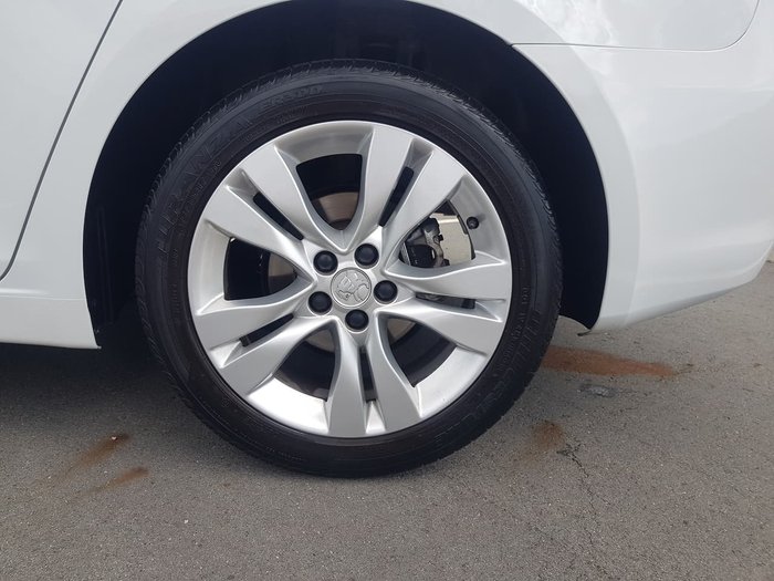 2015 Holden Cruze Equipe JH Series II MY15 White