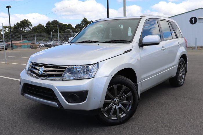 2014 Suzuki Grand Vitara Navigator JB Silver