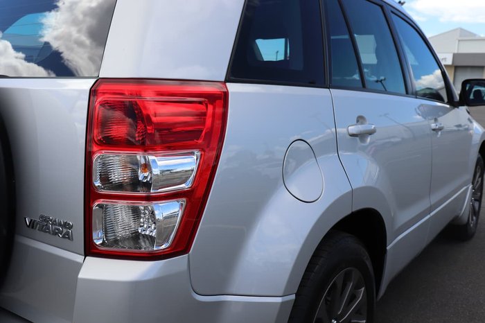 2014 Suzuki Grand Vitara Navigator JB Silver