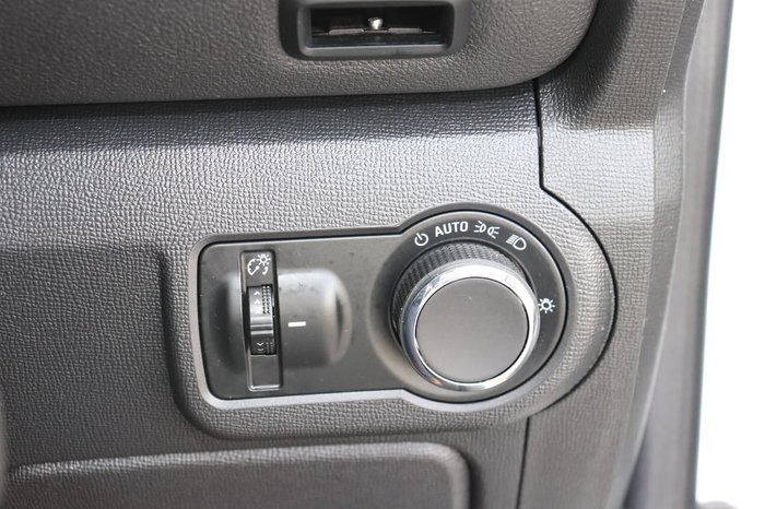 2018 Holden Colorado LS RG MY18 4X4 Dual Range White