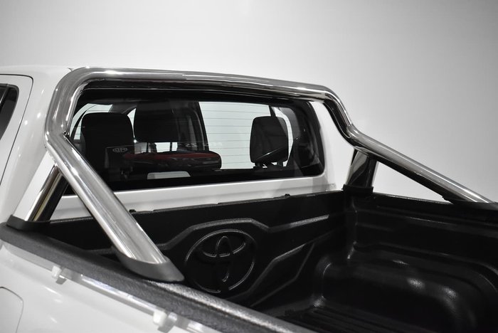 2017 Toyota Hilux SR GUN126R 4X4 Dual Range Glacier White