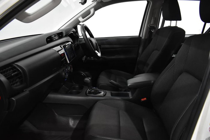 2017 Toyota Hilux SR GUN126R 4X4 Dual Range Glacier White