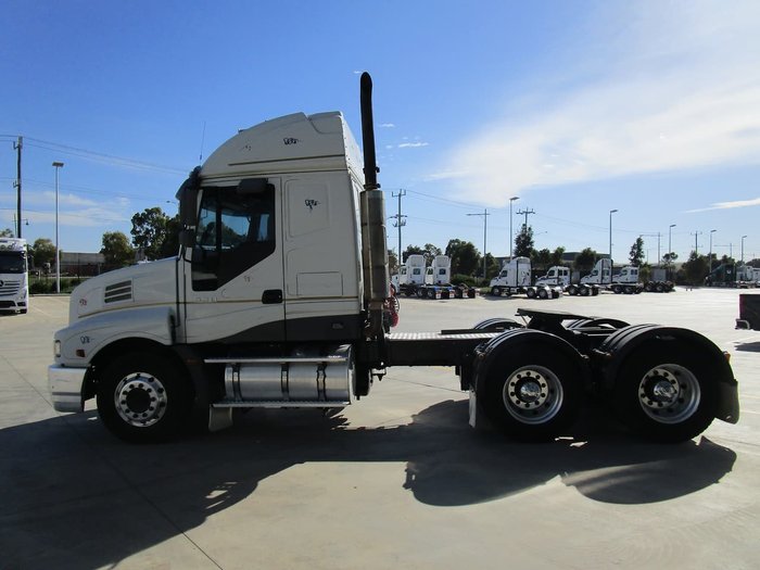2006 IVECO POWERSTAR ADN 550 WHITE