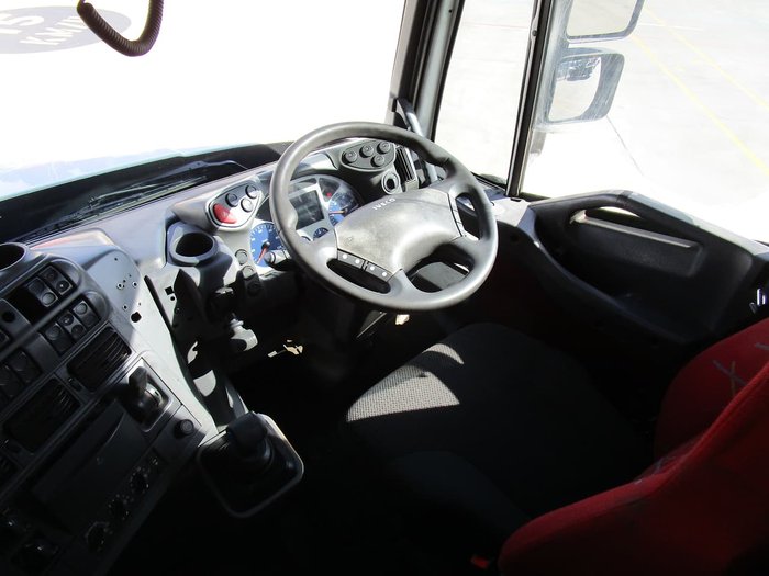 2006 IVECO POWERSTAR ADN 550 WHITE