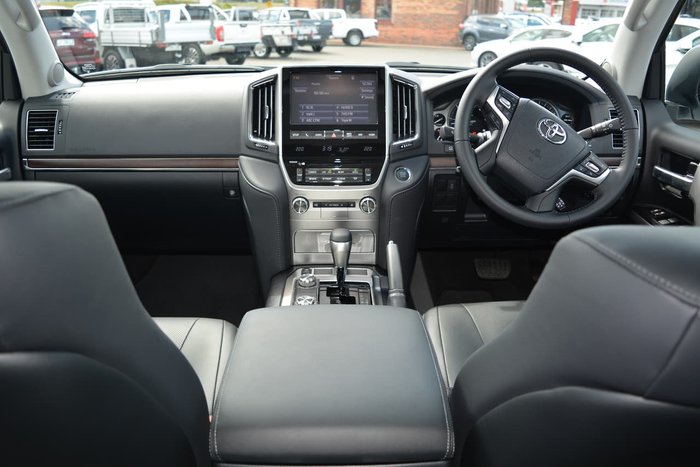 2020 Toyota Landcruiser VX VDJ200R 4X4 Dual Range White