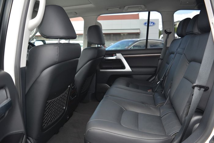 2020 Toyota Landcruiser VX VDJ200R 4X4 Dual Range White