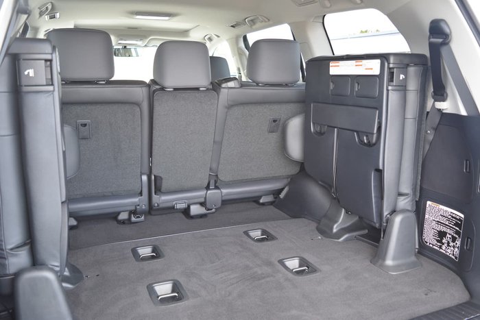 2020 Toyota Landcruiser VX VDJ200R 4X4 Dual Range White