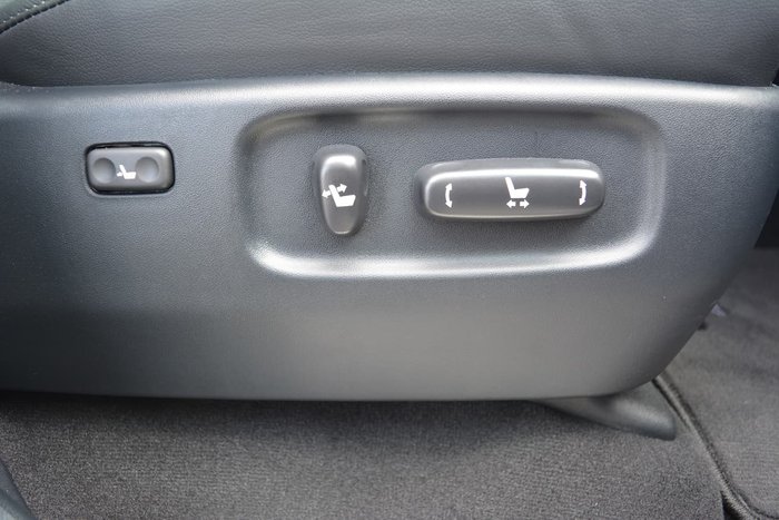 2020 Toyota Landcruiser VX VDJ200R 4X4 Dual Range White