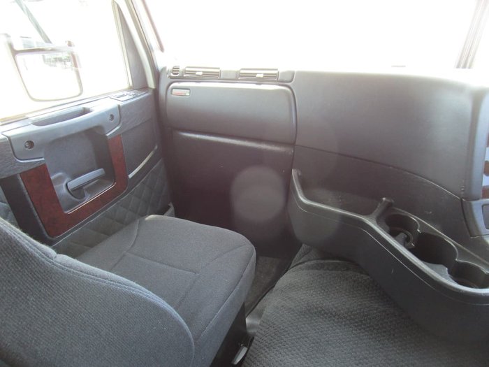 2016 FREIGHTLINER ARGOSY 101