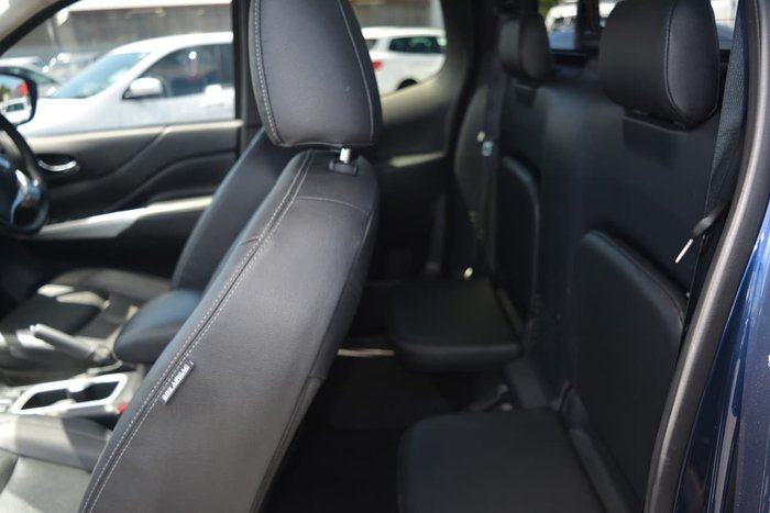 2019 Nissan Navara ST-X D23 Series 3 4X4 Dual Range Blue