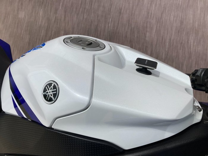 2014 Yamaha YZF-R1 White