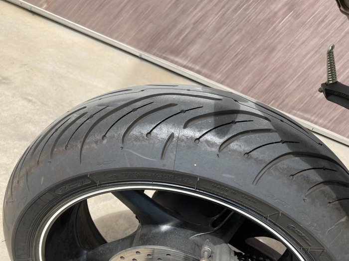 2014 Yamaha YZF-R1 White