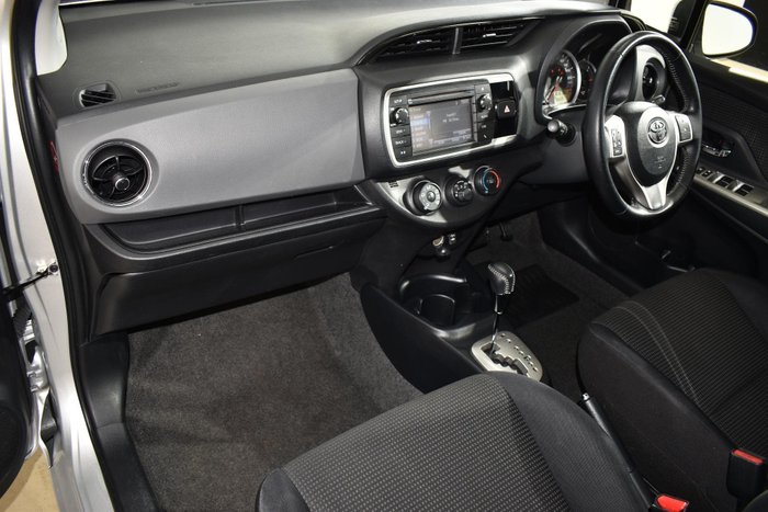 2015 Toyota Yaris SX NCP131R Silver Pearl