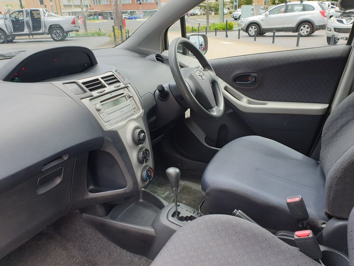 2008 Toyota Yaris YR NCP90R MY09 Snow Cap White