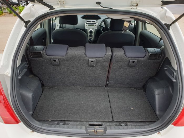 2008 Toyota Yaris YR NCP90R MY09 Snow Cap White