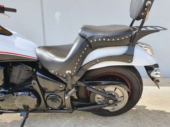 2012 Kawasaki VULCAN 900 (VN900) CLASSIC White