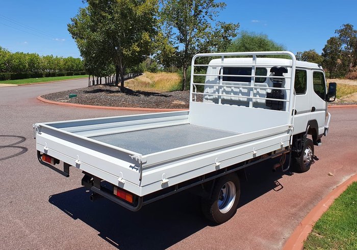 2016 FUSO FG CANTER WHITE