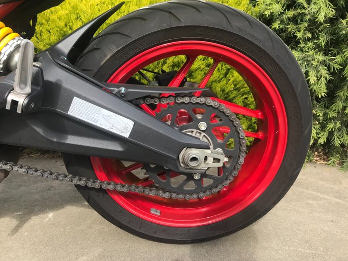 2018 DUCATI MONSTER 797 STAR WHITE-DARK ST White