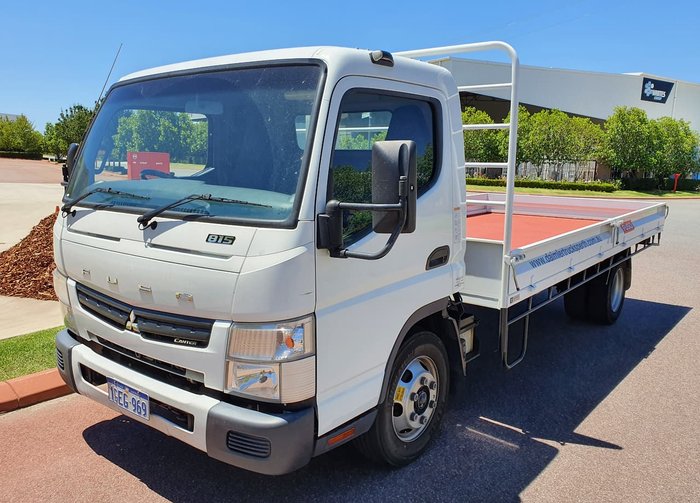 2016 FUSO 815 CANTER WHITE