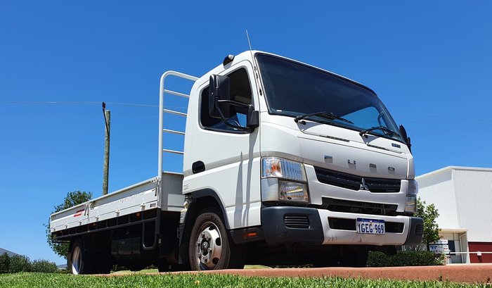 2016 FUSO 815 CANTER WHITE
