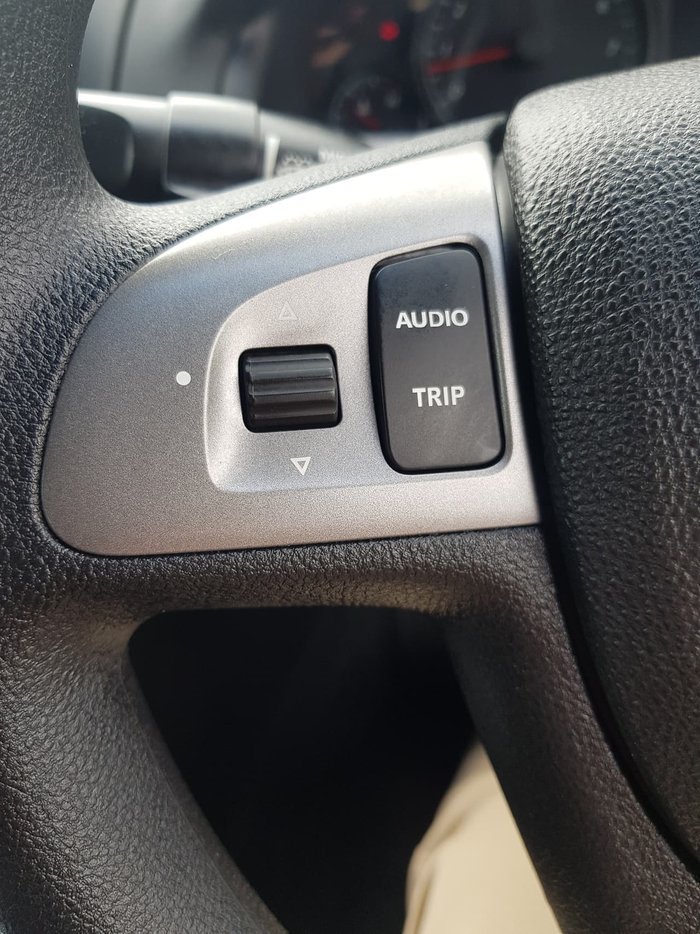 2011 Holden Commodore Omega VE Series II Silver