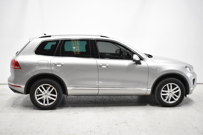 2016 Volkswagen Touareg 150TDI Element 7P MY16 Four Wheel Drive Canyon Grey